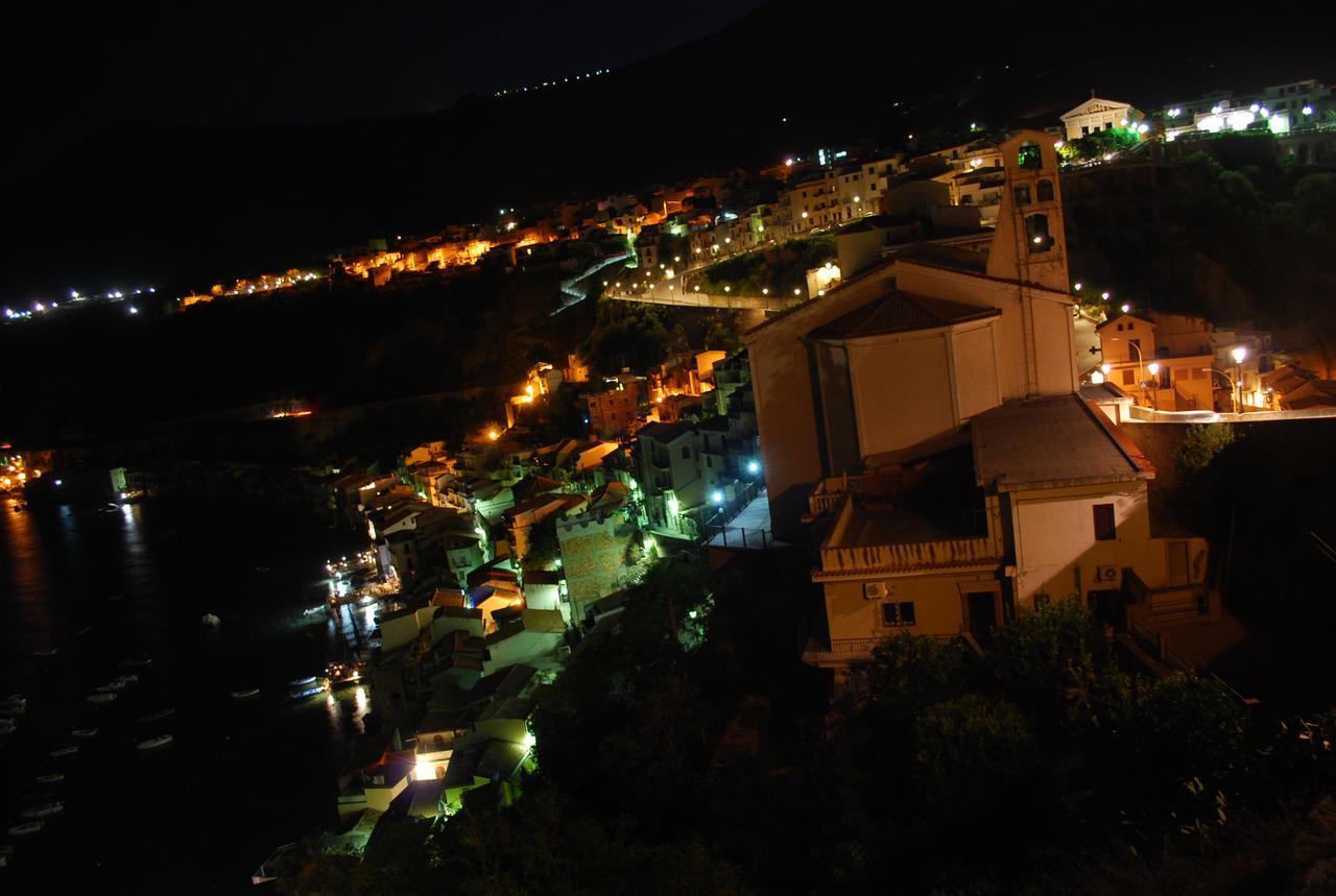 Le Piccole Grotte Bed & Breakfast ชิลลา ภายนอก รูปภาพ